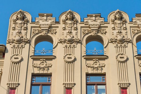 Su, Keren 아티스트의 Art Nouveau building on Alberta Street in central Riga-Latvia작품입니다.